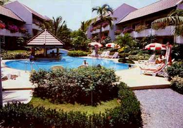 Pool / Garten: Immobilien Thailand: Verkauf Appartment in Patong auf der Insel Phuket