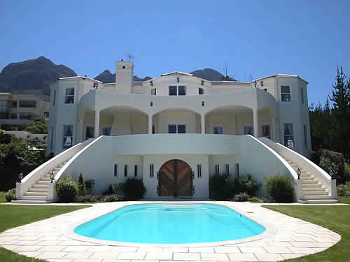 Villa: Villa Südafrika /Western Cape / Sommerset West / Boland /bei Kapstadt: Verkauf einer herrschaftlichen Villa auf der exklusiven Golfanlage Erinvale