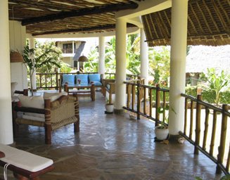 Terrasse Villa : Verkauf Villa / Haus / Appartmentwohnungen Kenia Diani Beach : Bau einer Villenanlage in Kenia an der Diani Beach direkt am Indischen Ozean 