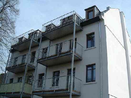 Ansicht Balkone: Immobilien in Leipzig für Kapitalanleger : Verkauf von 2 Wohnungen für Kapitalanleger, vermietet