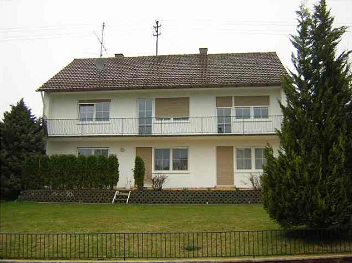 Ansicht Rückseite: Immobilien Augsburg: Verkauf 2-FH in Langenneufnach / süd - westlich von Augsburg, absolut ruhige Lage