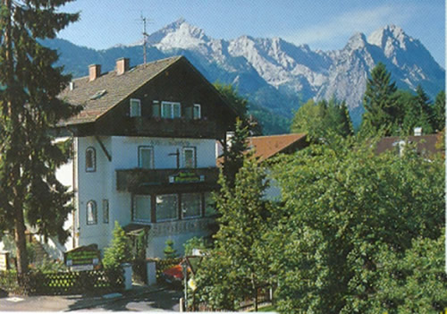 Grundstück mit derzeitiger Bebauung: Verkauf Grundstück / Bauplatz in Garmisch-Partenkirchen, sehr gute Lage, ruhig