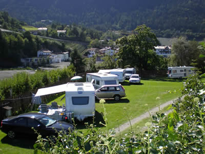 Wohnwagen mit Wiese: Verkauf Campingplatz in Südtirol / Italien in der Region Meran / Bozen:  Auch Beteiligung möglich!