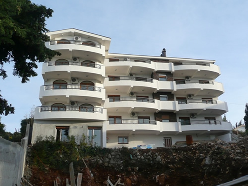 Ansicht: Verkauf Ferienwohnung / Apartment in der Region Bar / Montenegro, direkt am Meer