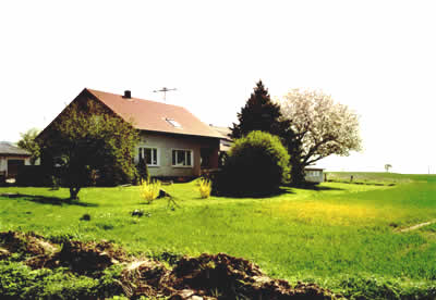 Ansicht Hof 3: Resthof / Aussiedlerhof / Reiterhof Niedersachsen / Kreis Hameln – Pyrmont / Coppenbrügge: Alleinlage, Wohnhaus saniert