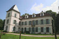Verkauf Schloss / Chateau / Landsitz bei Besancon, nahe der Deutschen und Schweizer Grenze. 