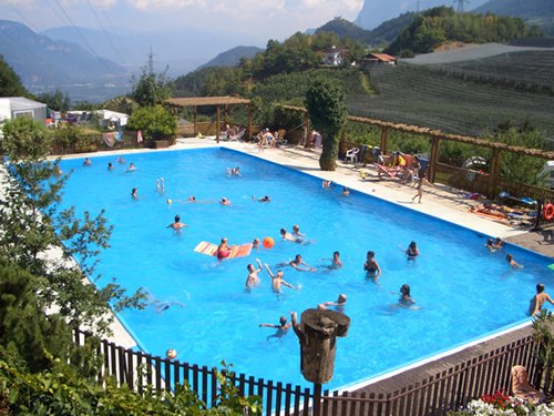 Schwimmbad: Verkauf Campingplatz in Südtirol / Italien in der Region Meran / Bozen:  Auch Beteiligung möglich!