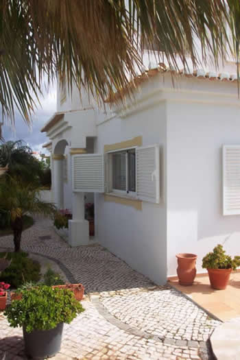 Eingangsbereich: Verkauf Villa mit Pool in Portimao / Algarve / Portugal: Strandnähe,  ruhige Lage
