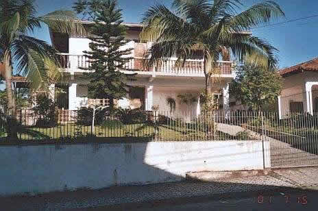 Ansicht Haus : Immobilien Brasilien : Verkauf Haus in Blumenau ( Bundesstaat Santa Catarina ), Toplage Brasilien ( Süd ) 